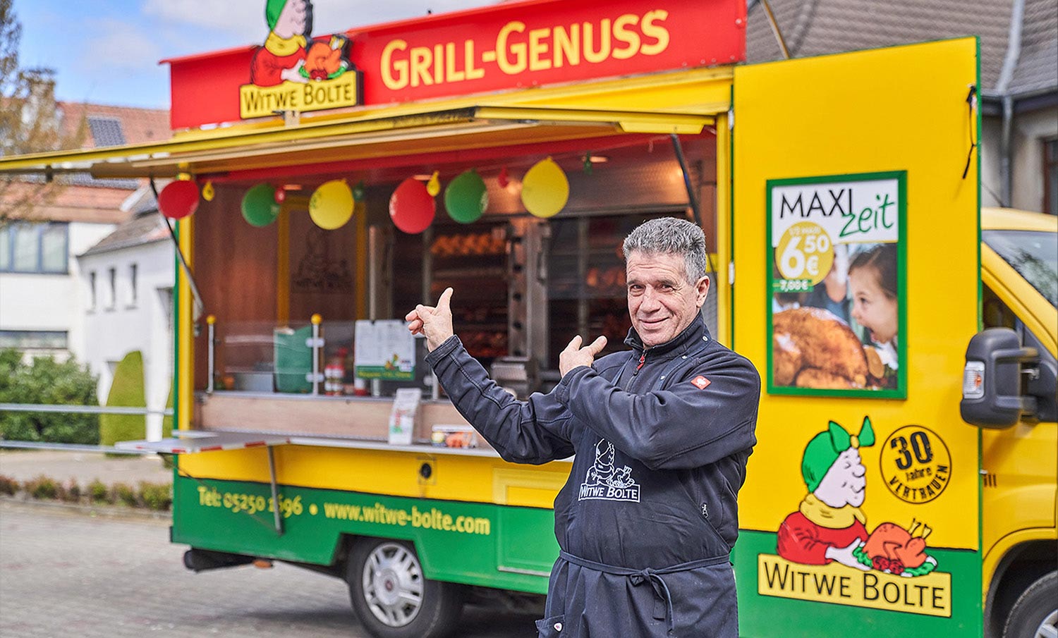 Edeka bei Paul - Aktuelles - Leckere, knusprige Hähnchen bei uns vor Ort